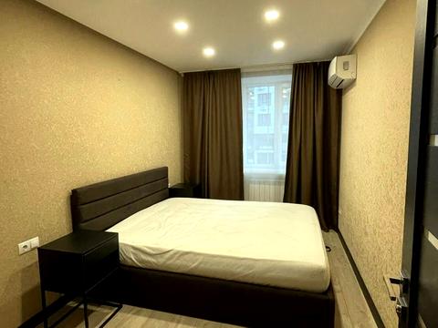 квартира за адресою Євгена Коновальця вул. (Щорса), 15/4