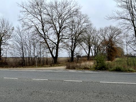 ділянка за адресою с. Іванівка, 