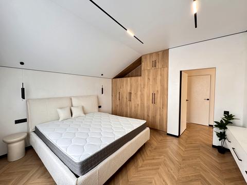 будинок за адресою Прикордонна вул.