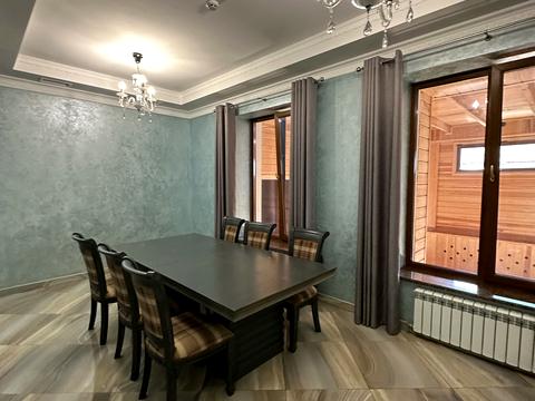 комерційна за адресою Шевченка вул., 61 з
