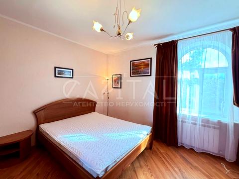 дом по адресу Листопадная ул.