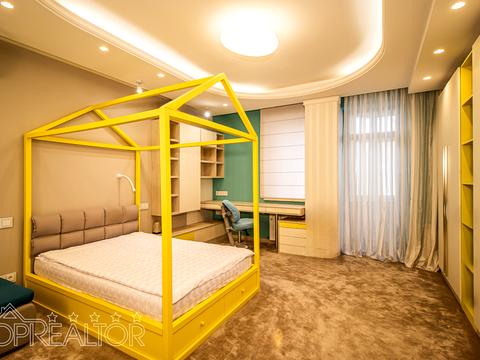 квартира за адресою Отакара Яроша пров., 16б