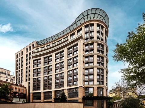 комерційна за адресою Лютеранська вул., 14в
