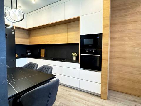 квартира за адресою Зоряний бульв., 1м