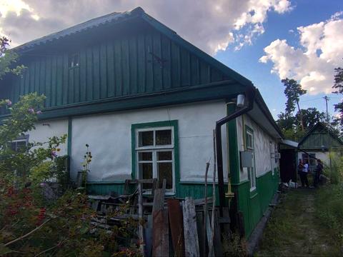 будинок за адресою смт. Клавдієво-Тарасове, Амосова
