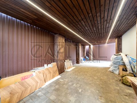 будинок за адресою с. Нові Безрадичі, Жовта