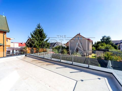 будинок за адресою Центральна вул.