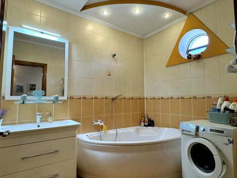 будинок за адресою Оросвигівського, 2а