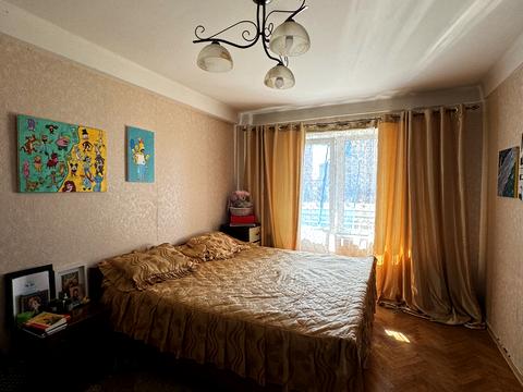 квартира за адресою Євгена Коновальця вул. (Щорса), 37