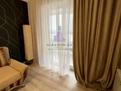 квартира за адресою Київ, Зодчих вул., 36