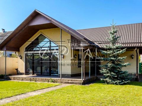 будинок за адресою Центральна вул., 45