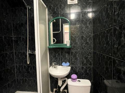 квартира за адресою Богатирська вул., 8