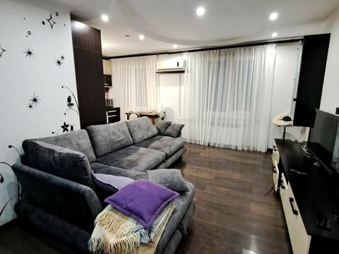 квартира за адресою вул. Лазурна, 4