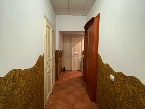 квартира за адресою Промислова вул., 21