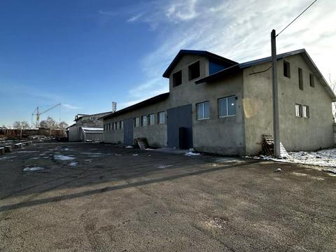 комерційна за адресою Лесі Українки вул., 17