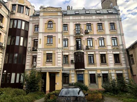 квартира за адресою Борисоглібська вул., 16-В