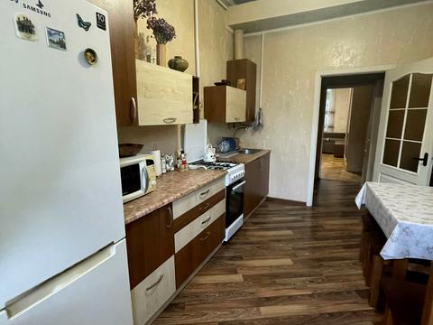 квартира за адресою Володимира Антоновича вул. (), 9