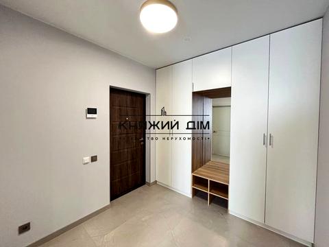 квартира за адресою Дніпровська набережна вул., 17В