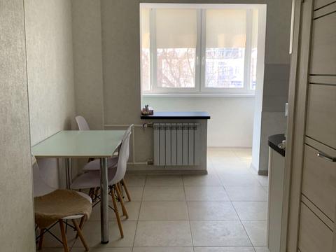 квартира за адресою Калинова вул., 8