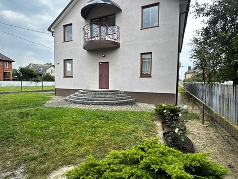 будинок за адресою с. Крихівці, Аматорська вул., 16