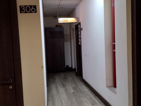 комерційна за адресою Кардинала Любомира Гузара вул., 47