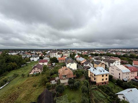 квартира за адресою Олександра Довженка вул., 40