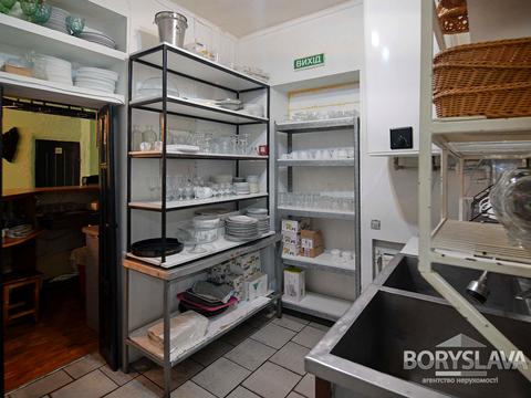 комерційна за адресою Соломії Крушельницької вул., 32б