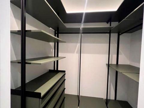квартира за адресою Дніпровська набережна, 1/2