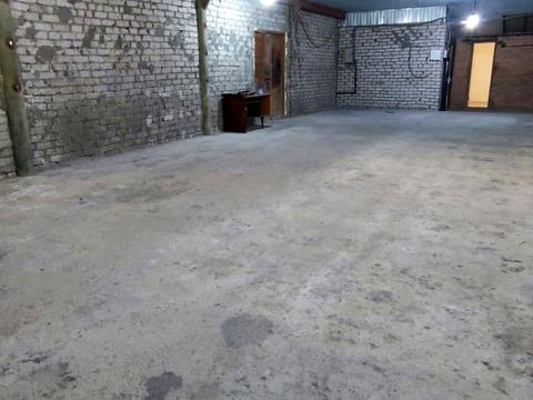 комерційна за адресою Романа Шухевича вул. (Курчатова), 10