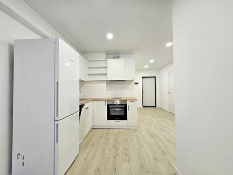 квартира за адресою Олега Мудрака вул. (Генерала Наумова), 1