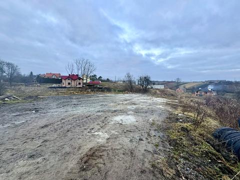 ділянка за адресою Центральна