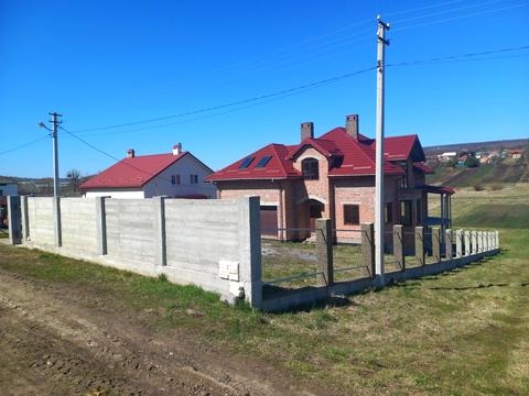 будинок за адресою Михайла Грушевського вул.