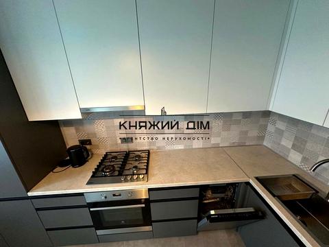 квартира за адресою Героїв Крут вул., 16