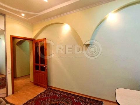 квартира за адресою Кропивницького вул., 54