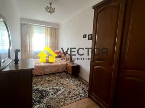 квартира за адресою Соборності вул. (Жовтнева), 75/2