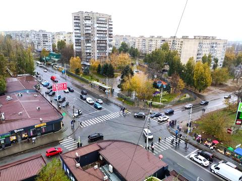 квартира за адресою Калинова вул., 82-Б