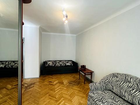 квартира за адресою Будівельників вул., 5