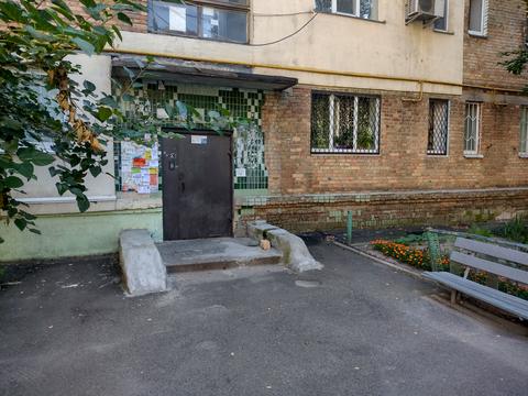 квартира за адресою Дегтярівська вул., 11-В