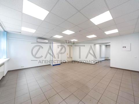 комерційна за адресою Тараса Шевченка бульв., 38