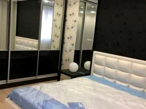 квартира по адресу Драгоманова ул., 2-А