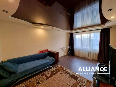 квартира за адресою Гната Хоткевича вул., 81