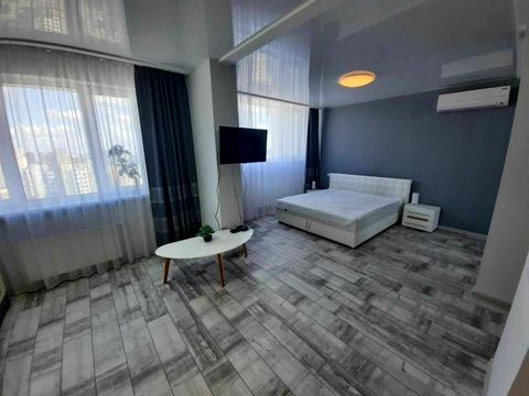 квартира за адресою Андрія Аболмасова вул. (Панельна), 7