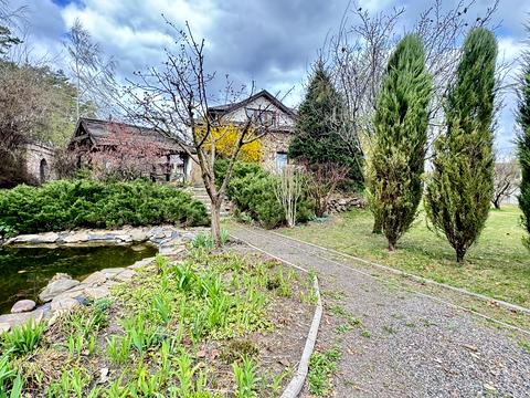 будинок за адресою Весняна, 12