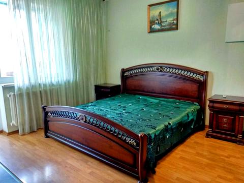 квартира по адресу Голосеевский просп. (40-летия Октября), 68