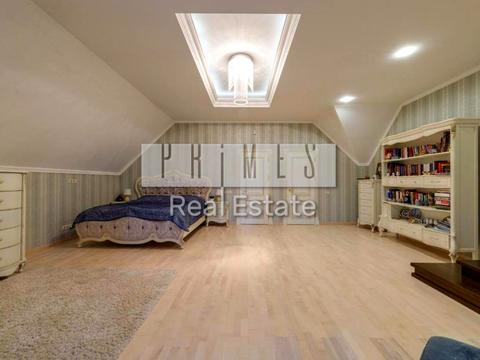 будинок за адресою смт. Козин, Дачна вул.