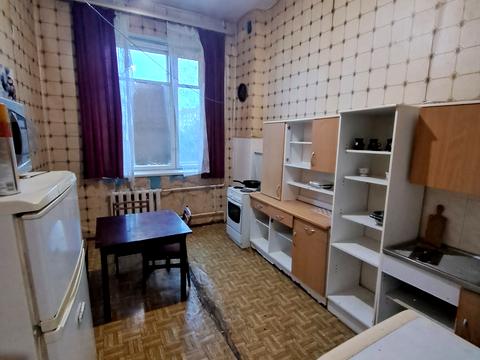 квартира за адресою Гарнізонна вул., 8
