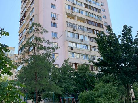 квартира по адресу Ларисы Руденко ул., 21