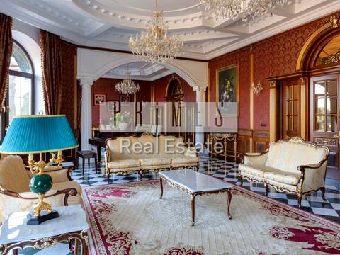 будинок за адресою смт. Козин, Столичне шосе