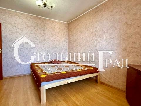 квартира по адресу Червоной Калины просп. (Владимира Маяковского), 30