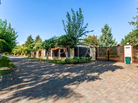 будинок за адресою Польова